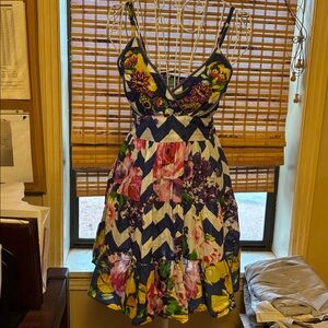 Antica Sartoria Colorful Sundress One Size Excellent embroidery stitching.